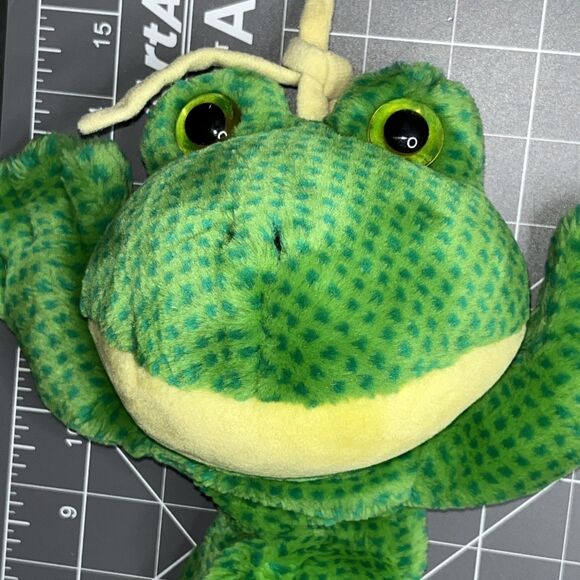 VTG Dakin Frog Musical Pull Plush PLAYS Take Me Out To The Ball Park 1994 - Picture 2 of 7